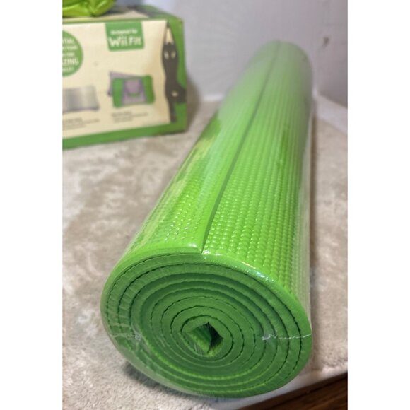 6-In-1 Fitness Pack For Wii Fit With Mat Bag Socks Bands & More - Picture 15 of 16